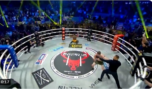 Нокаутиран боец тръгна да се боксира с рефера в BKFC