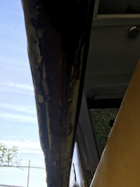 FB7819BE-07DD-4D79-A799-55EDF66EDFFB_1_105_c