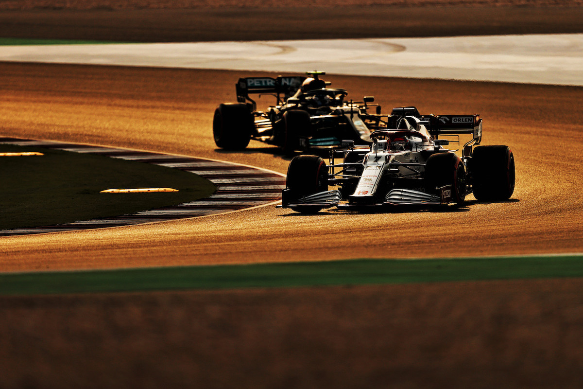 [Imagen: f1-gp-qatar-sabato-160.jpg]