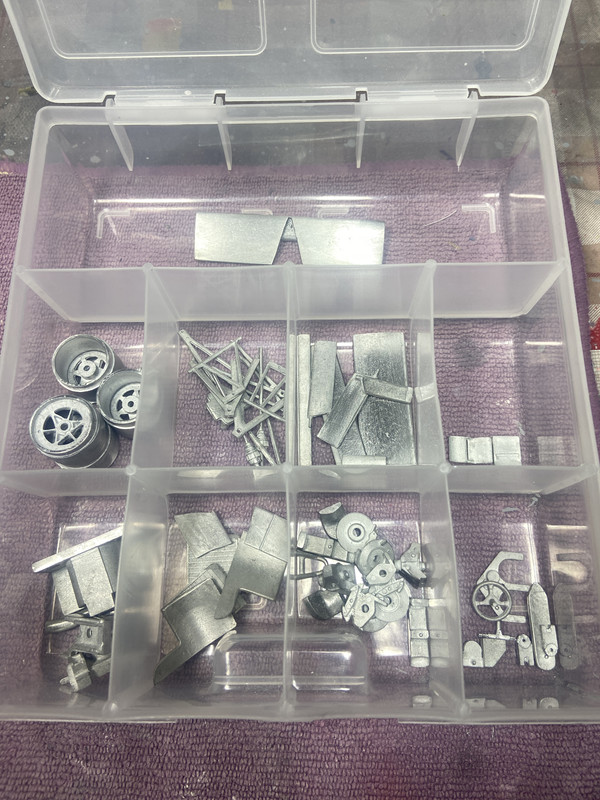 E6ECBAA1-F5CF-4014-8C24-769F29AE7D8D