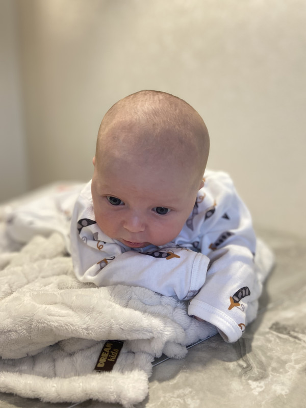 DEC905FC-FC58-4285-A6C1-939F41B24900