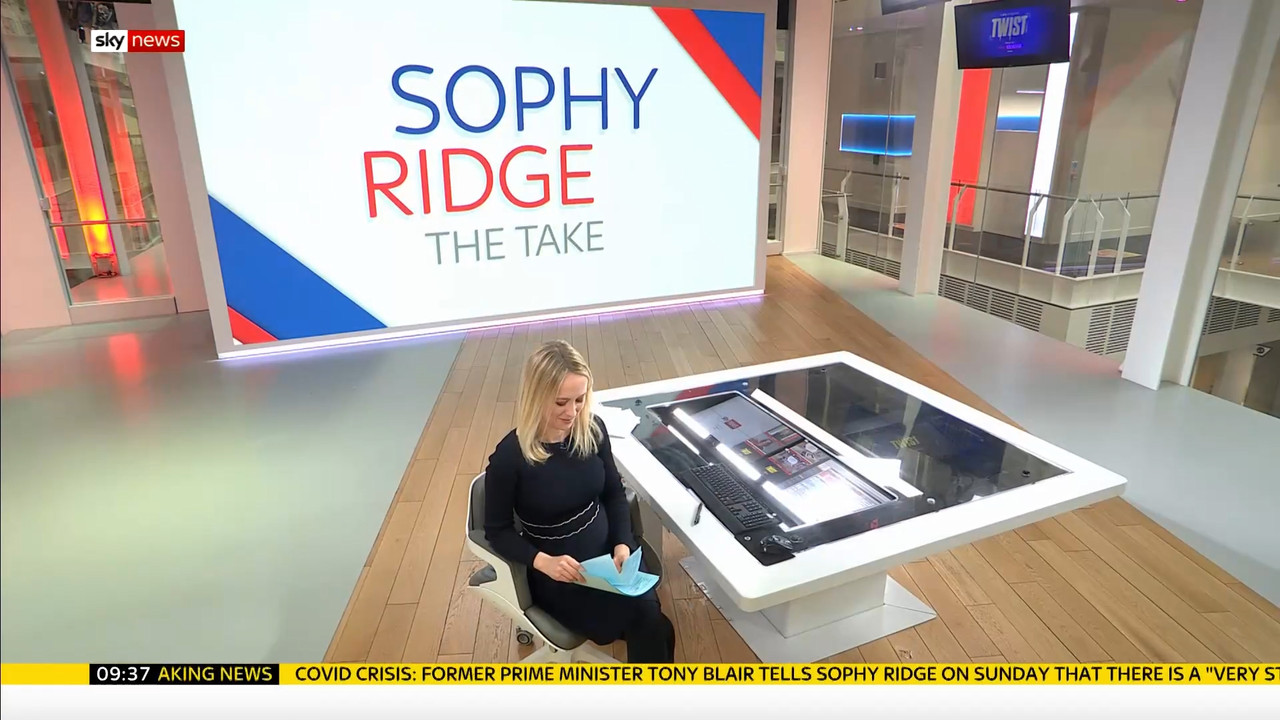 01.31 - 08.30.00 - Sophy Ridge On Sunday. The host invites special gu..._001.ts_snapshot_25.43.652