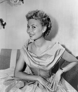 Mitzi-Gaynor-d10