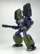 MB-17-MEG-TYRANNO-04