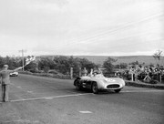  1955 International Championship for Makes - Page 2 55tt10-M300-SLR-S-Moss-J-Fitch-3