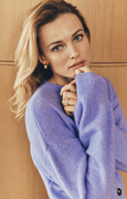 092524-HPmain-Desktop-FPTops-Sweaters30-no-text