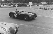 24 HEURES DU MANS YEAR BY YEAR PART ONE 1923-1969 - Page 27 52lm26-AMDB3-S-DPoore-PGriffith