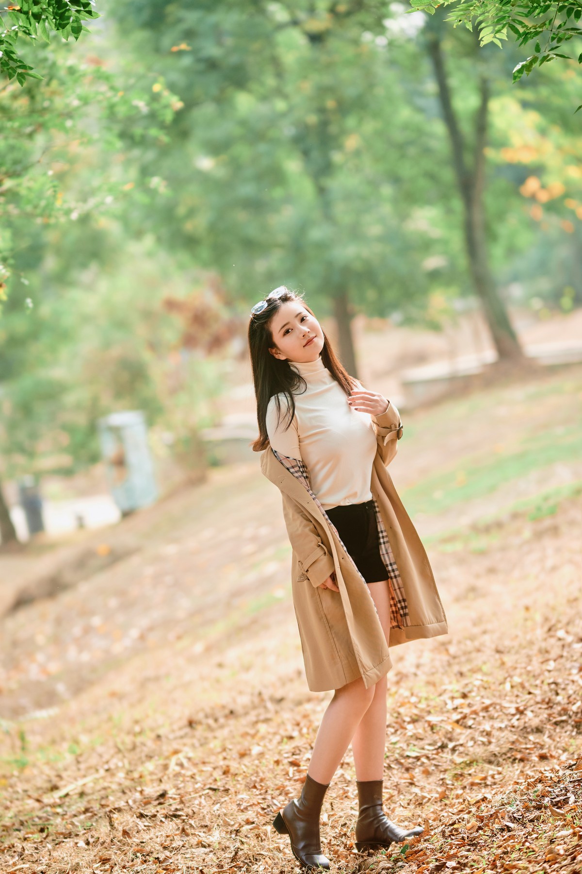 年年nnian 枫叶秋日主题写真 氛围感高清图集插图4