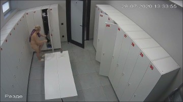 [Image: Voyeur24875102731.jpg]