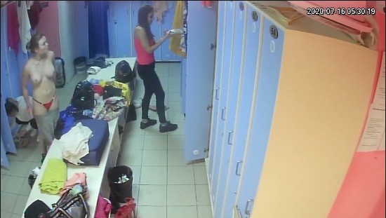 [Image: Voyeur60775112539.jpg]