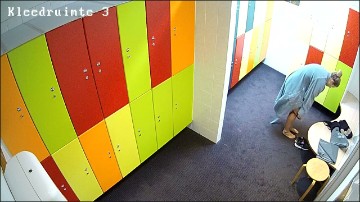 [Image: Voyeur21485112001.jpg]