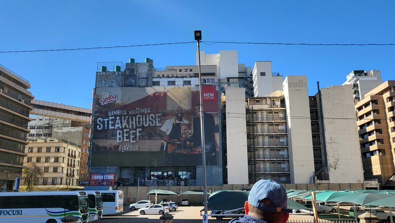 Африканские каникулы - зверики Крюгера, пески Намибии, воды Виктории