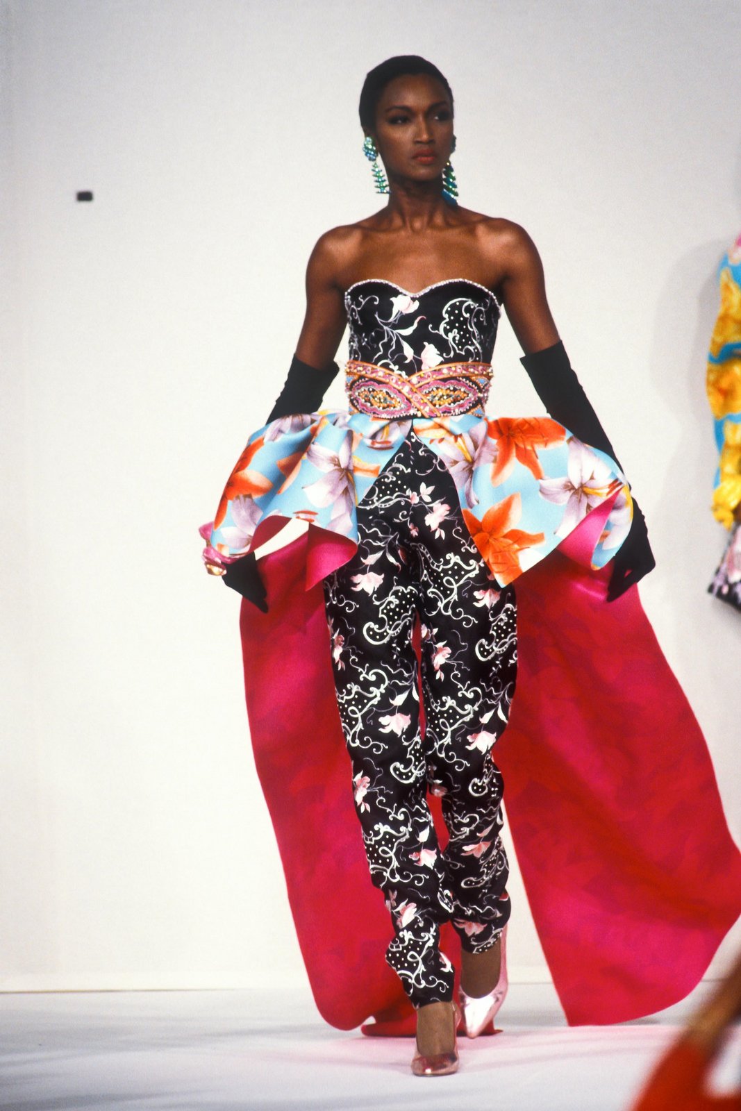 Fashion Classic: Emanuel UNGARO Haute Couture Spring/Summer 1991 ...