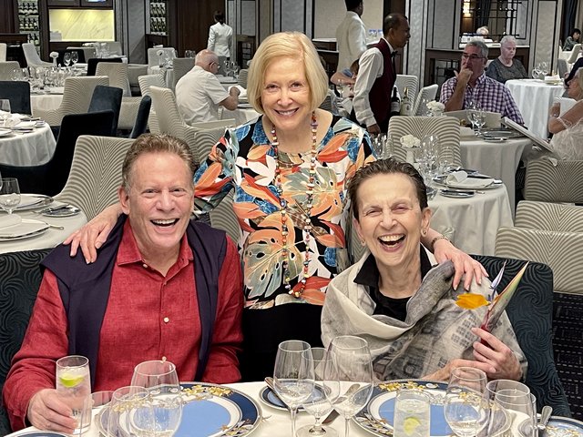 [Linked Image from i.postimg.cc]