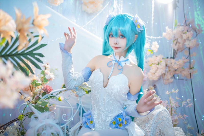 艾西Aiwest 初音未来粉蝶花Cosplay写真图集 Miku高清美图 44P (159.9M)插图5