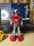 Masterpiece-Cliffjumper-11