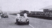 24 HEURES DU MANS YEAR BY YEAR PART ONE 1923-1969 - Page 27 52lm18-Jag-CType-TRolt-DHalmilton-1