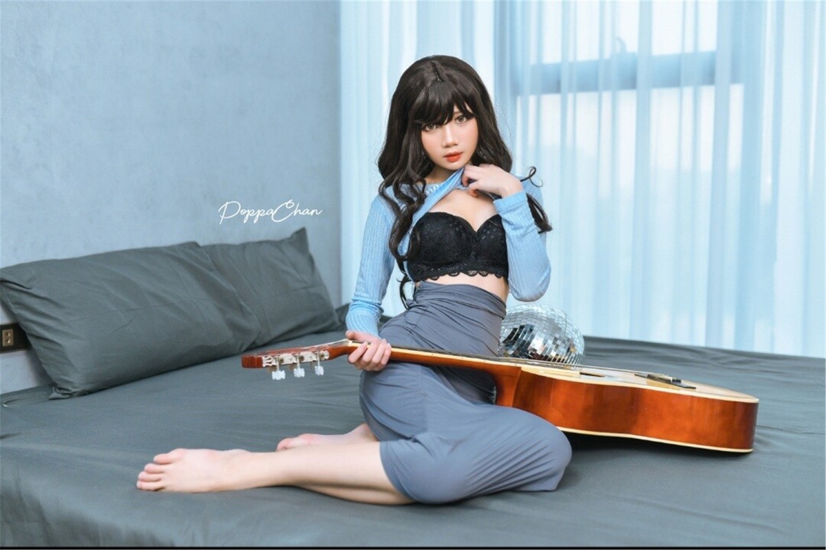 PoppaChan Guitar Sister Cosplay Set – 29 Photos 6 Videos 93MB插图