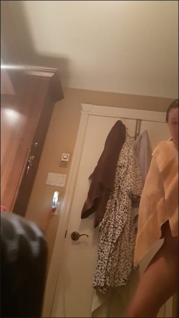 [Image: Dressing82221513572120260428.jpg]