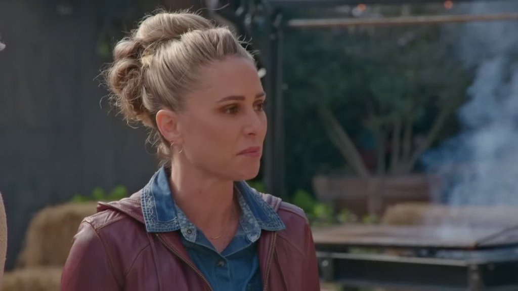 [Image: 0zyeo5r6jl3d.jpg]