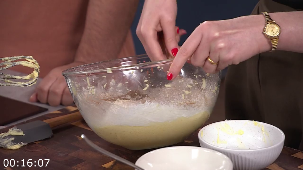 [Image: 4f2yklwj7f0d.png]