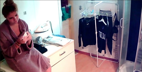 [Image: Voyeur37235125303.jpg]