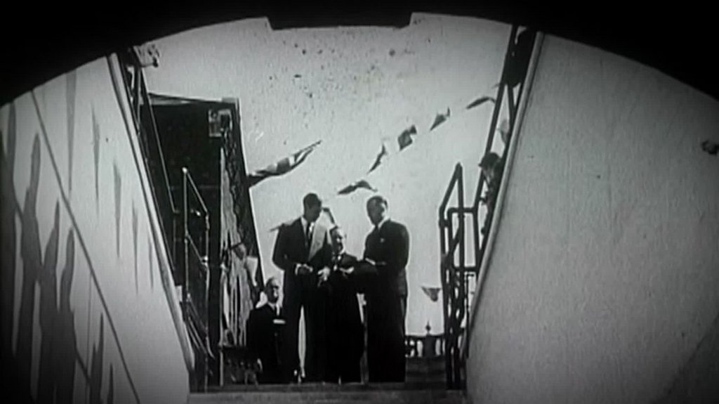 [Image: rgf739jrxez6.jpg]