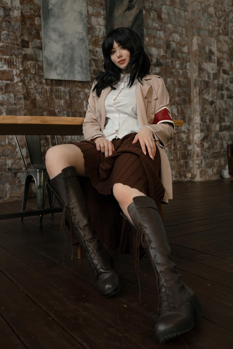 Alina Becker 皮克 Pieck Finger Cosplay 进击的巨人角色写真【21P-58.5M】插图7