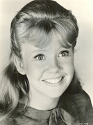 Hayley-Mills-b32