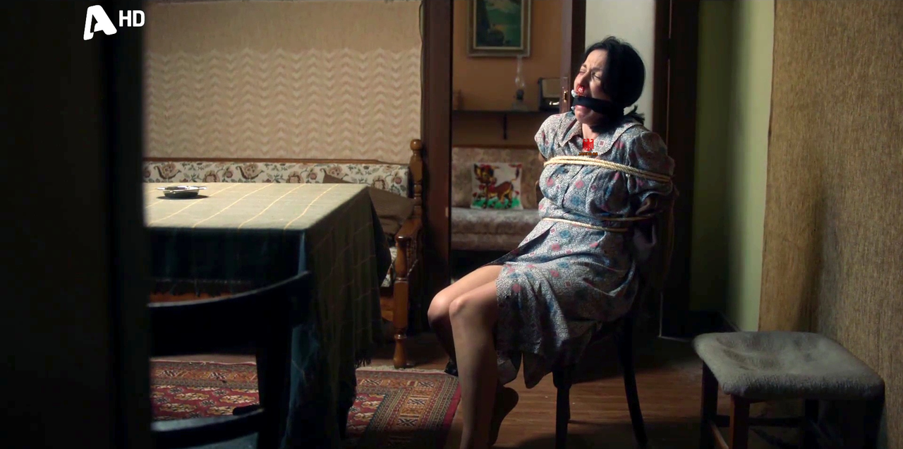 Nefeli Papaderou 8 PORTO LEONE S01EP36 38