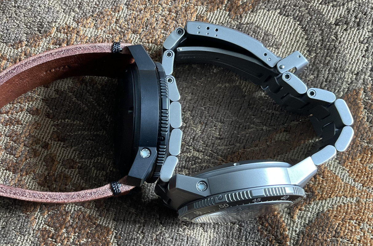 B7D7BCFC-1A19-4C6C-8251-A971286EB090