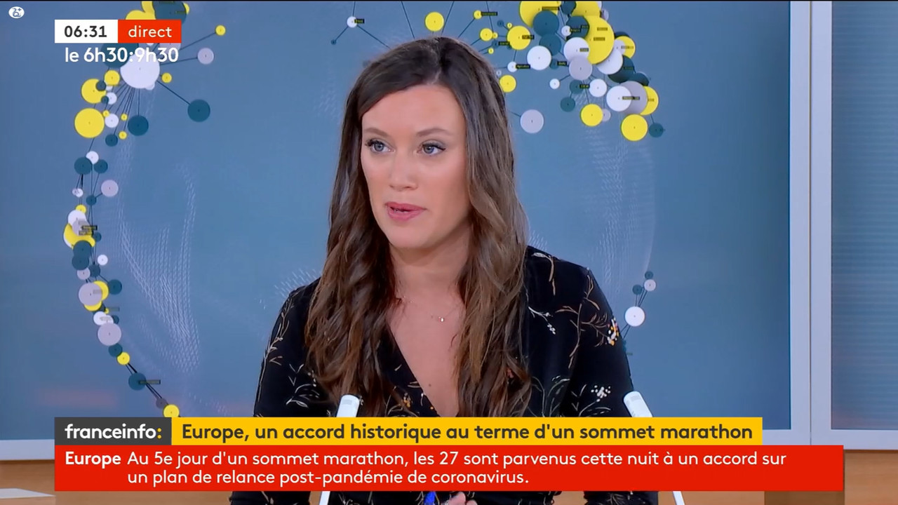 21 July - 05.29.00 - 9h30. Entre JT, chroniques, invités et revues de p....ts_snapshot_00.08.47.645