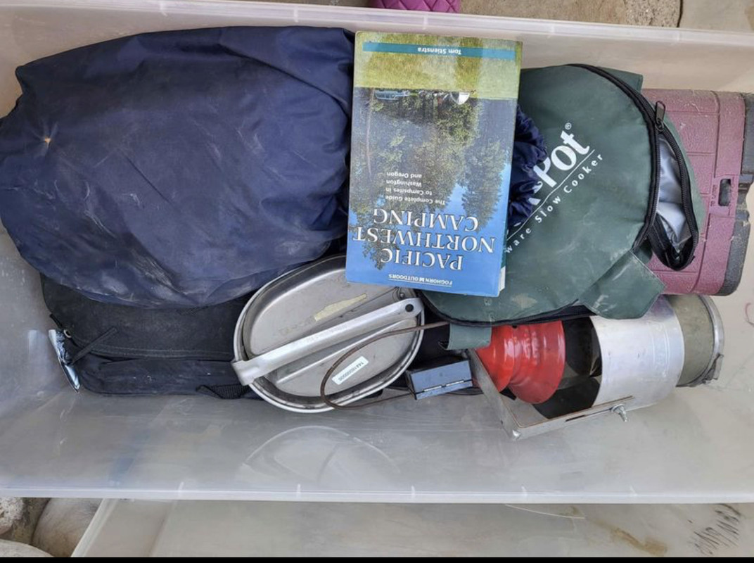 28DCBCDE-FF35-48E4-A03A-AD9226BE9189