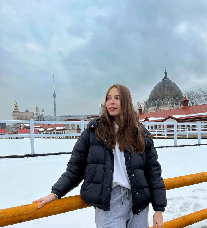 720602C3-F3F6-45C1-BE7E-859F6E699D8F