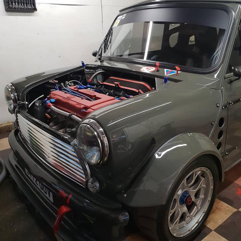 37038449_2238899862803197_531344478795988992_n