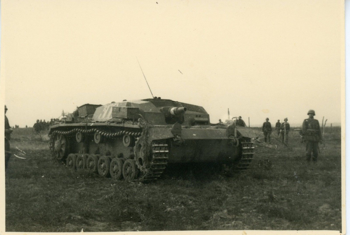 Russland StuG Sturmgeschütz Tank Sturmartillerie