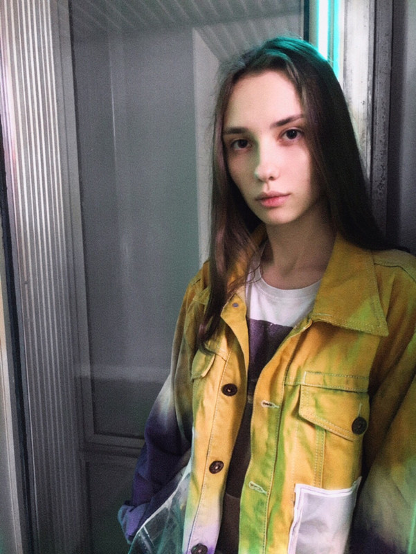 6981A726-63BA-401C-B99D-34AA2F509971