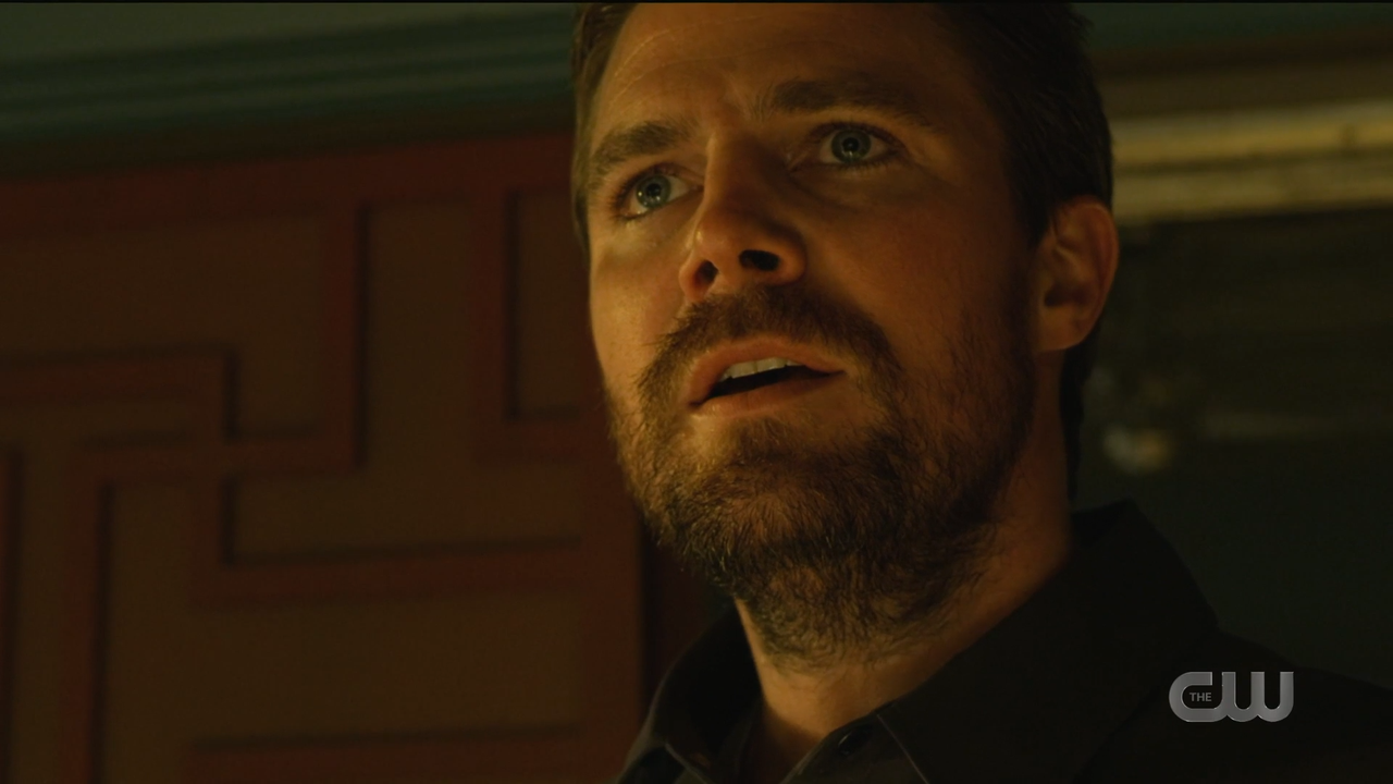 Arrow.S08E00.Bersaglio.centrato.ITA.ENG.1080p.WEBMux.H264-MeM.mkv_snapshot_32.48_[2020.06.06_00.04.3