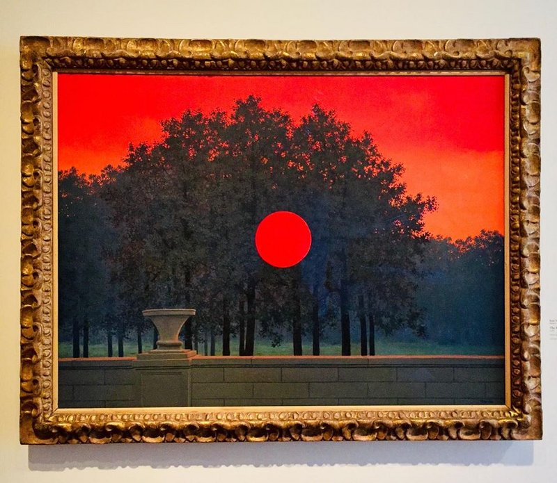 https://i.postimg.cc/rm5W8qX5/078-renemagritte.jpg