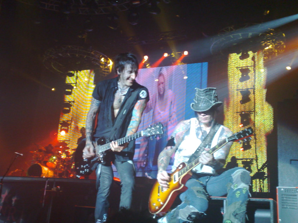 richard-dj-ashba01.jpg