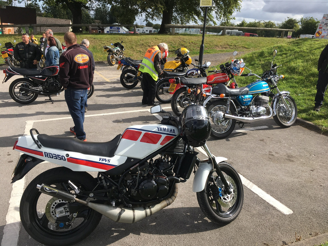 2019 2 Stroke rally - Squires Cafe 2-A733078-8-D81-405-F-AAE6-C1365-BAC4-CCE