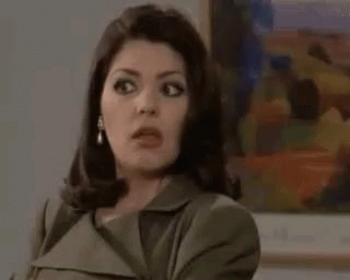 soraya-dissimulada.gif