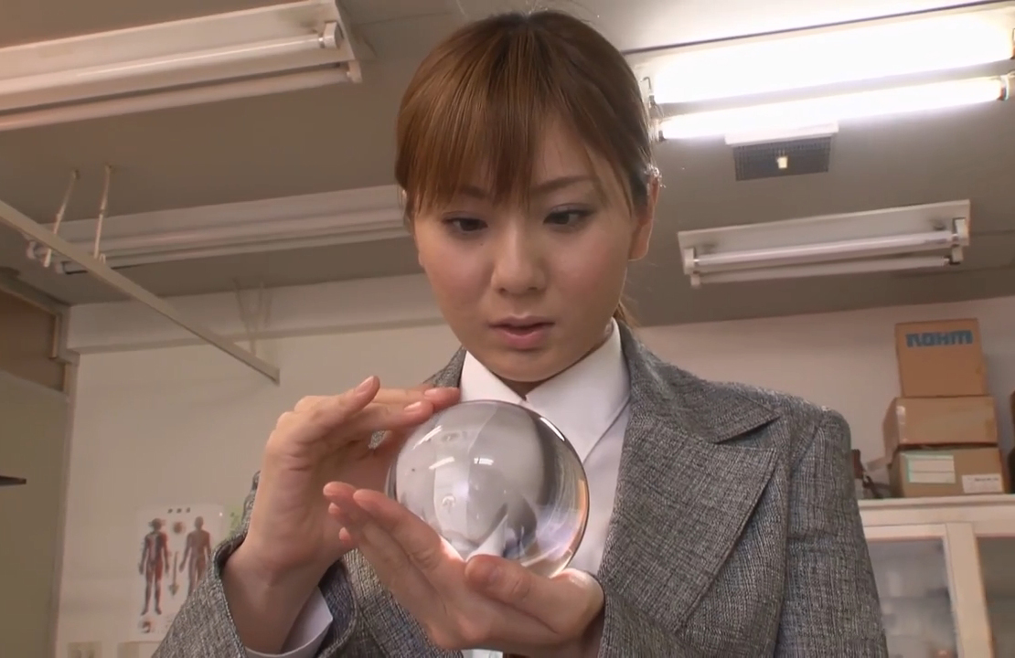 DV-1173 The Magic Crystal 2