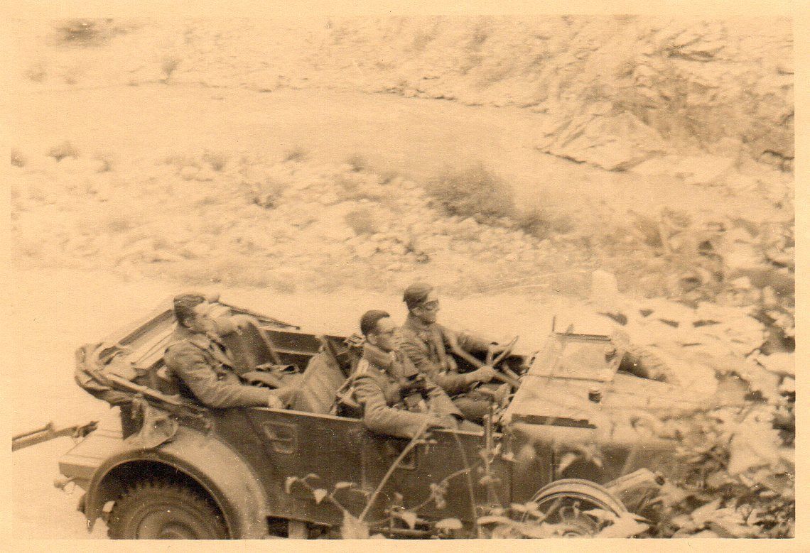 Fallschirmjäger Kübelwagen Stahlhelm Griechenlan