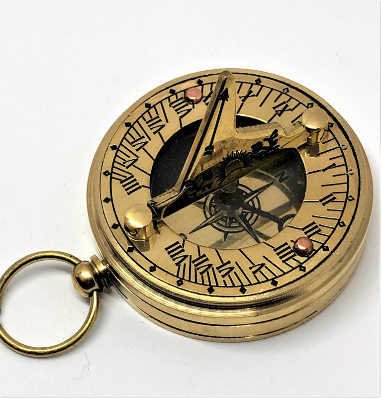 História dos medidores do Tempo | O Relógio de Sol Equinocial-1