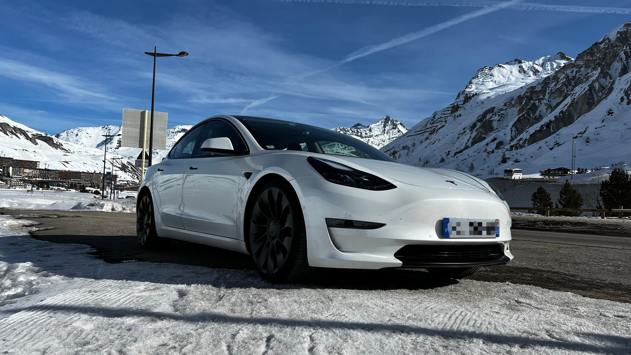 A8CBC059-ED89-49AE-92BB-05374489AC12