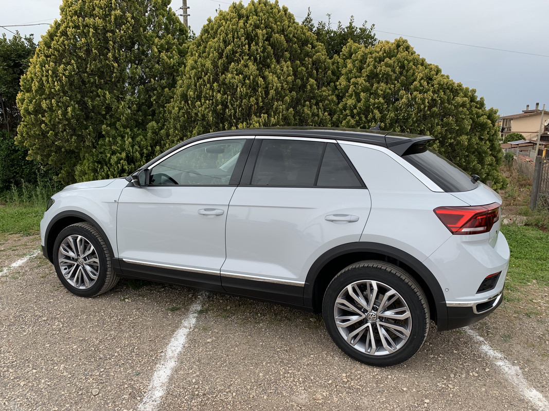 036702BA-C302-4D3E-800D-2910DDEC6608