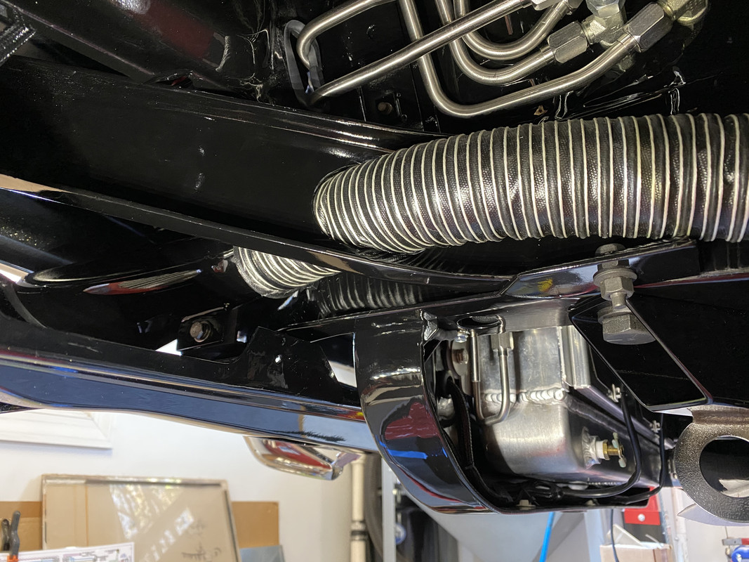 52AE182E-85BB-43E7-9A2A-1256DCCBBA76