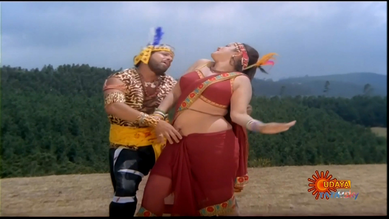 Jayamalini Hot Jungle Song~HDTV.mp4_20201024_121552.367