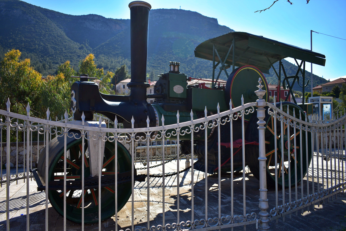 Λεωνίδιο (50)